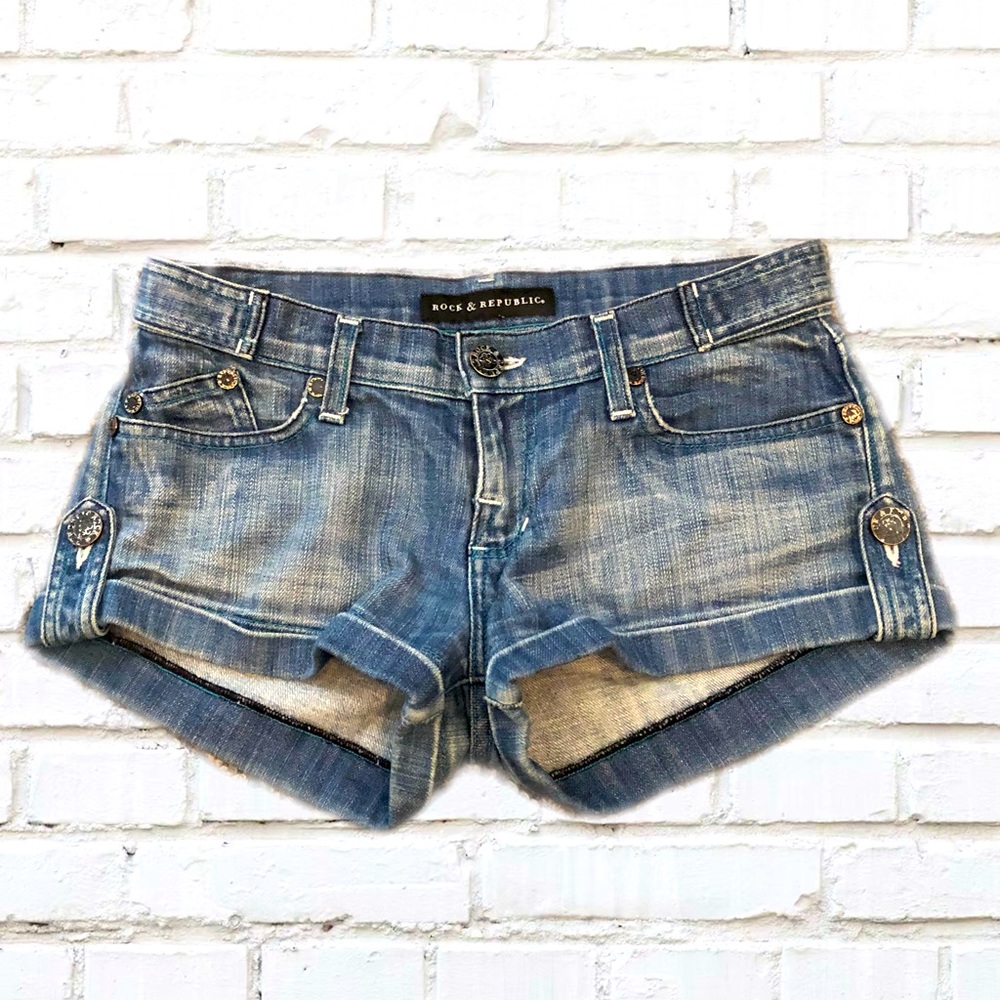 Size 2 like new Rock & Republic shorts